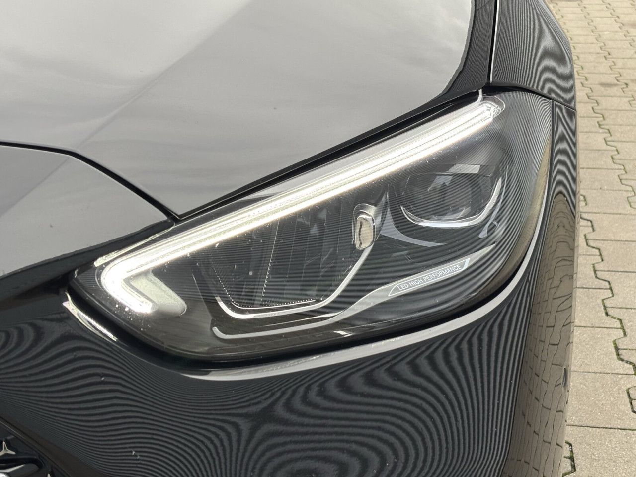 Fahrzeugbild 9 / 27