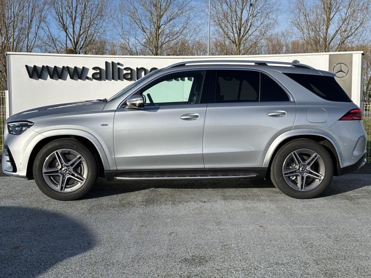 Photo du v&eacute;hicule 2 / 18