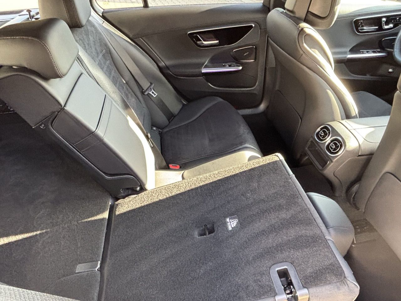 Mercedes-Benz C-Klasse – Bild 18