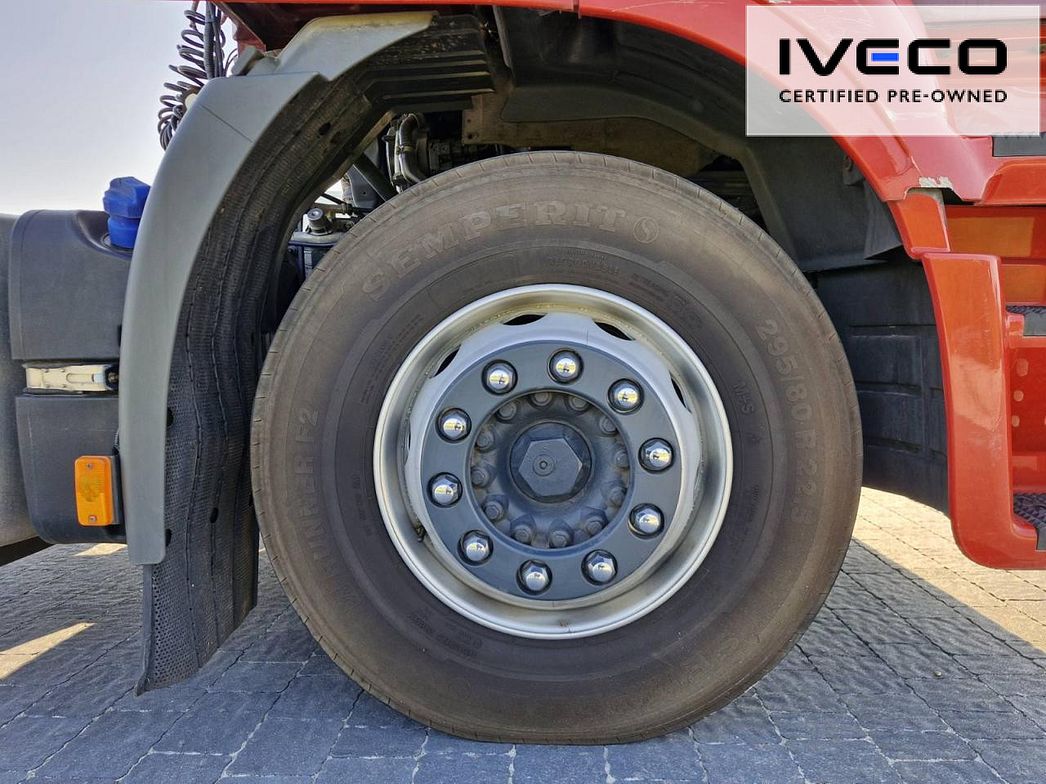 IVECO | AT440S40T/P ADR
