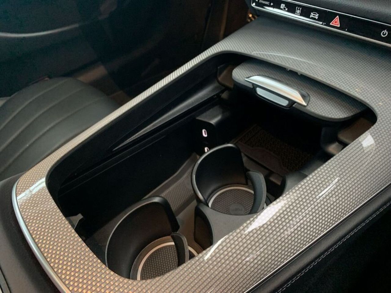 Mercedes-Benz E-Klasse – Bild 20
