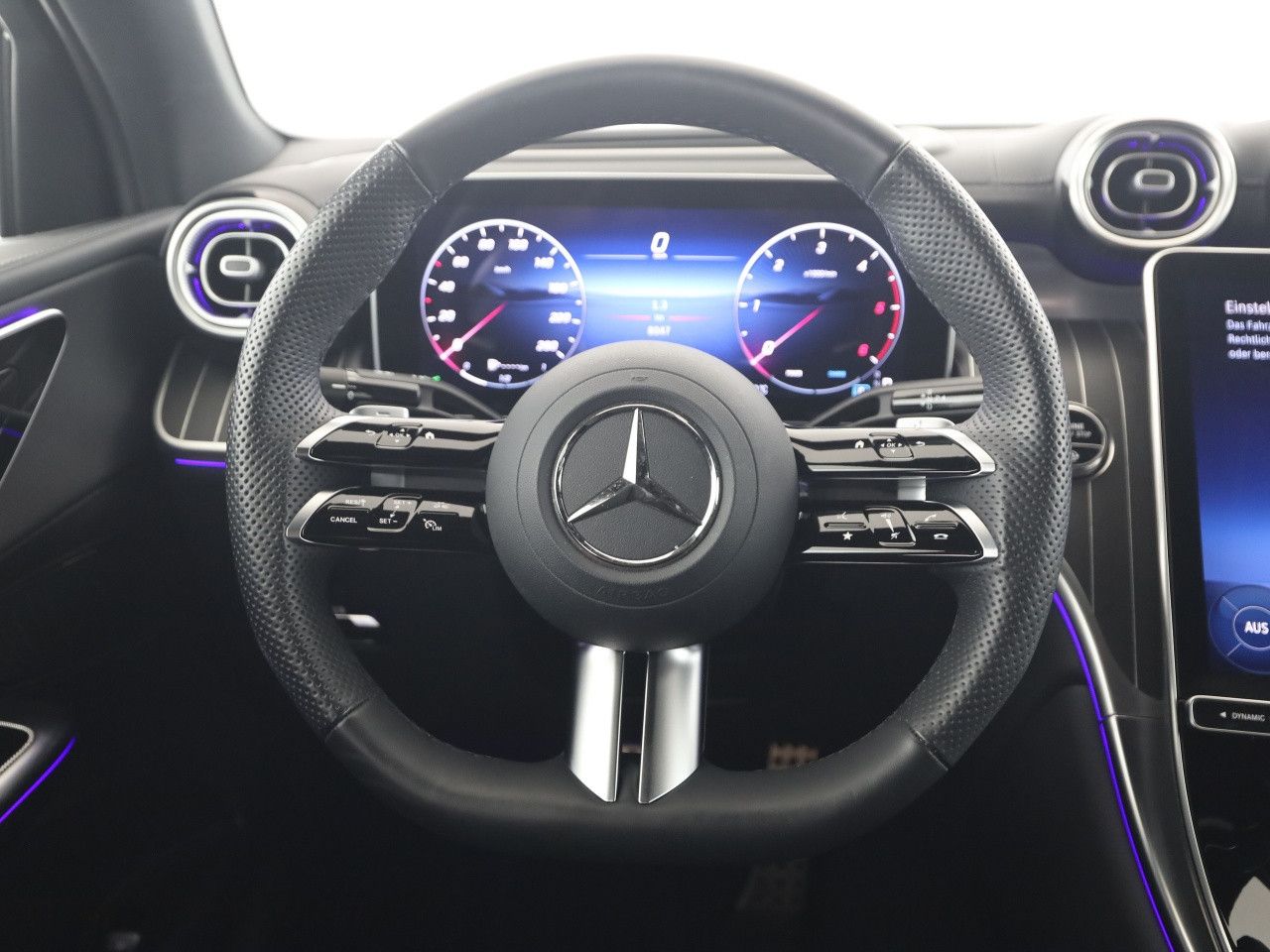 Mercedes-Benz GLC – Bild 10