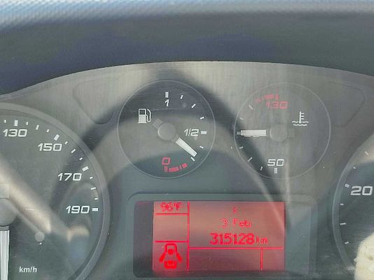 Immagine del veicolo 8 / 10