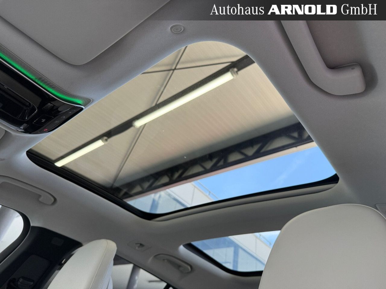 Mercedes-Benz E-Klasse – Bild 16