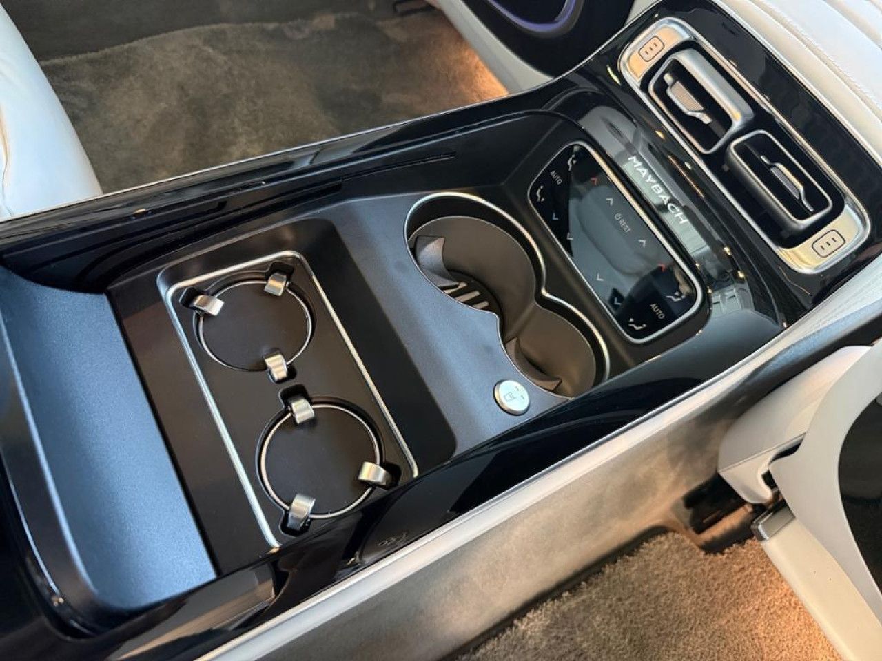 Mercedes-Benz S-Klasse – Bild 18