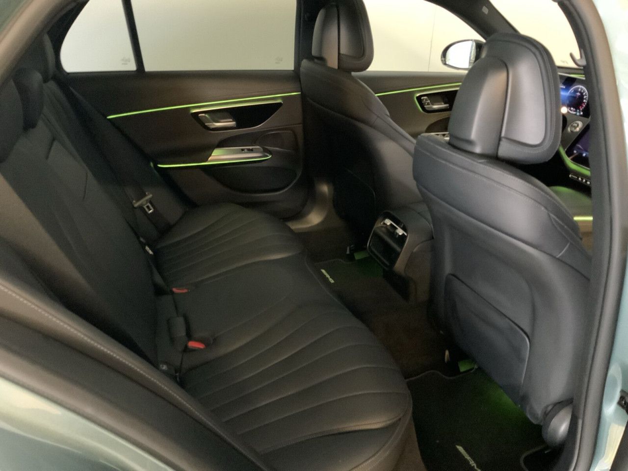 Mercedes-Benz E-Klasse – Bild 16