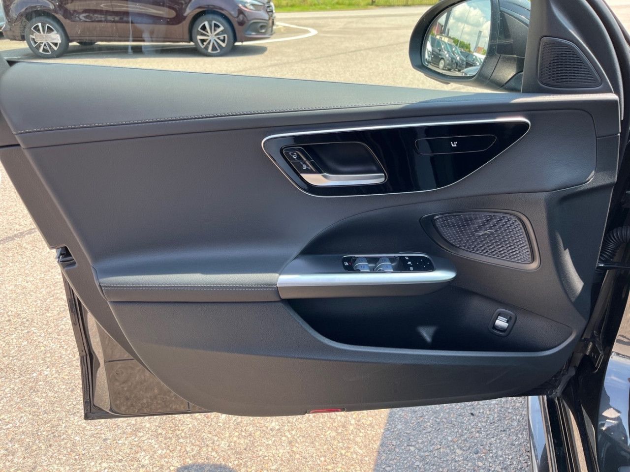 Mercedes-Benz C-Klasse – Bild 17