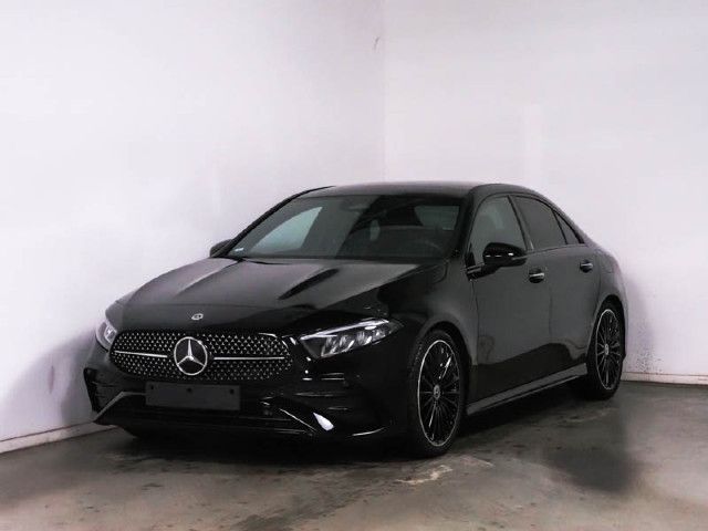 Mercedes-Benz A 220