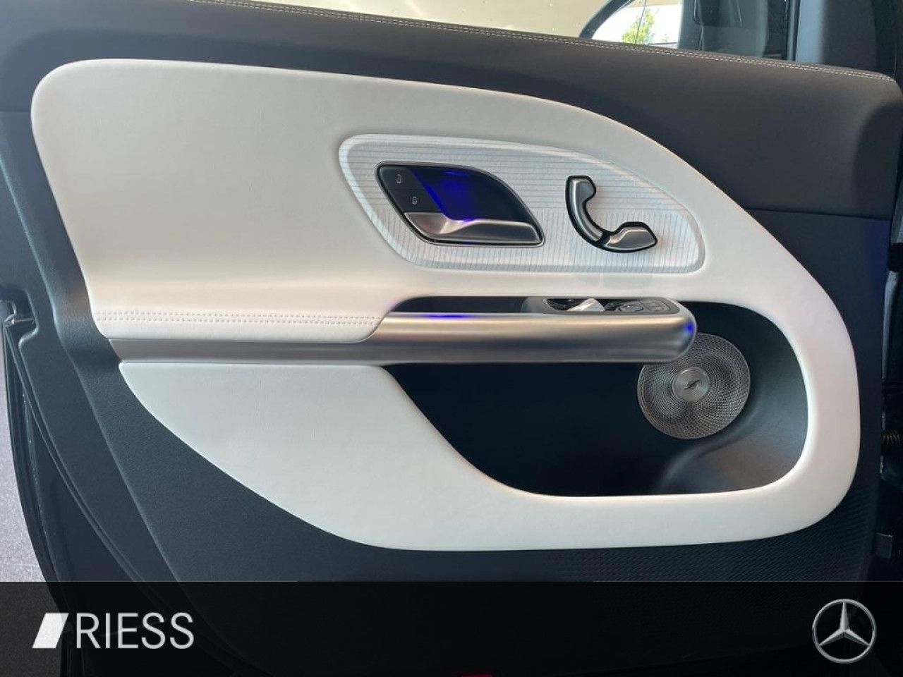 Mercedes-Benz GLB – Bild 3