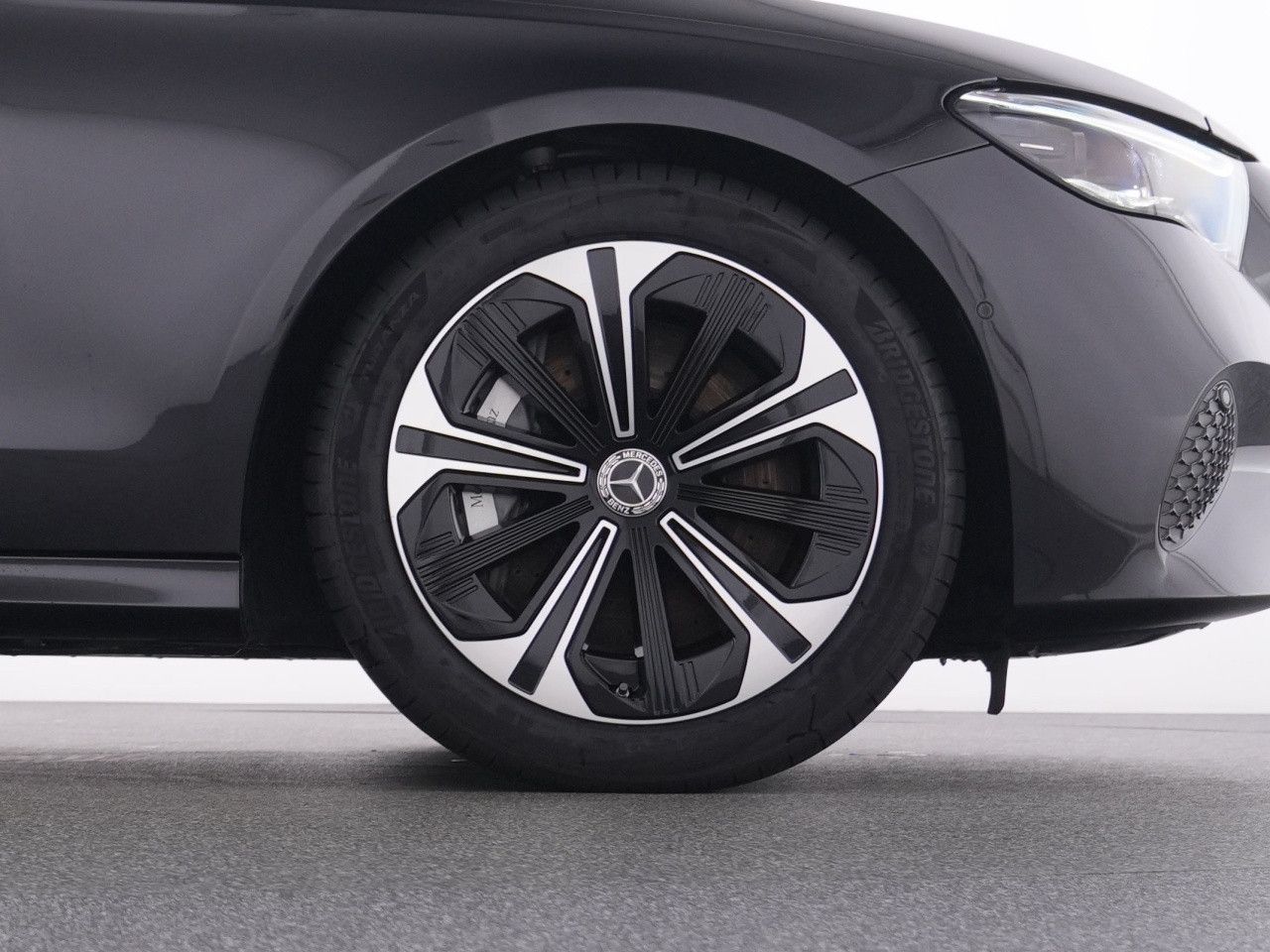 Mercedes-Benz E-Klasse – Bild 21