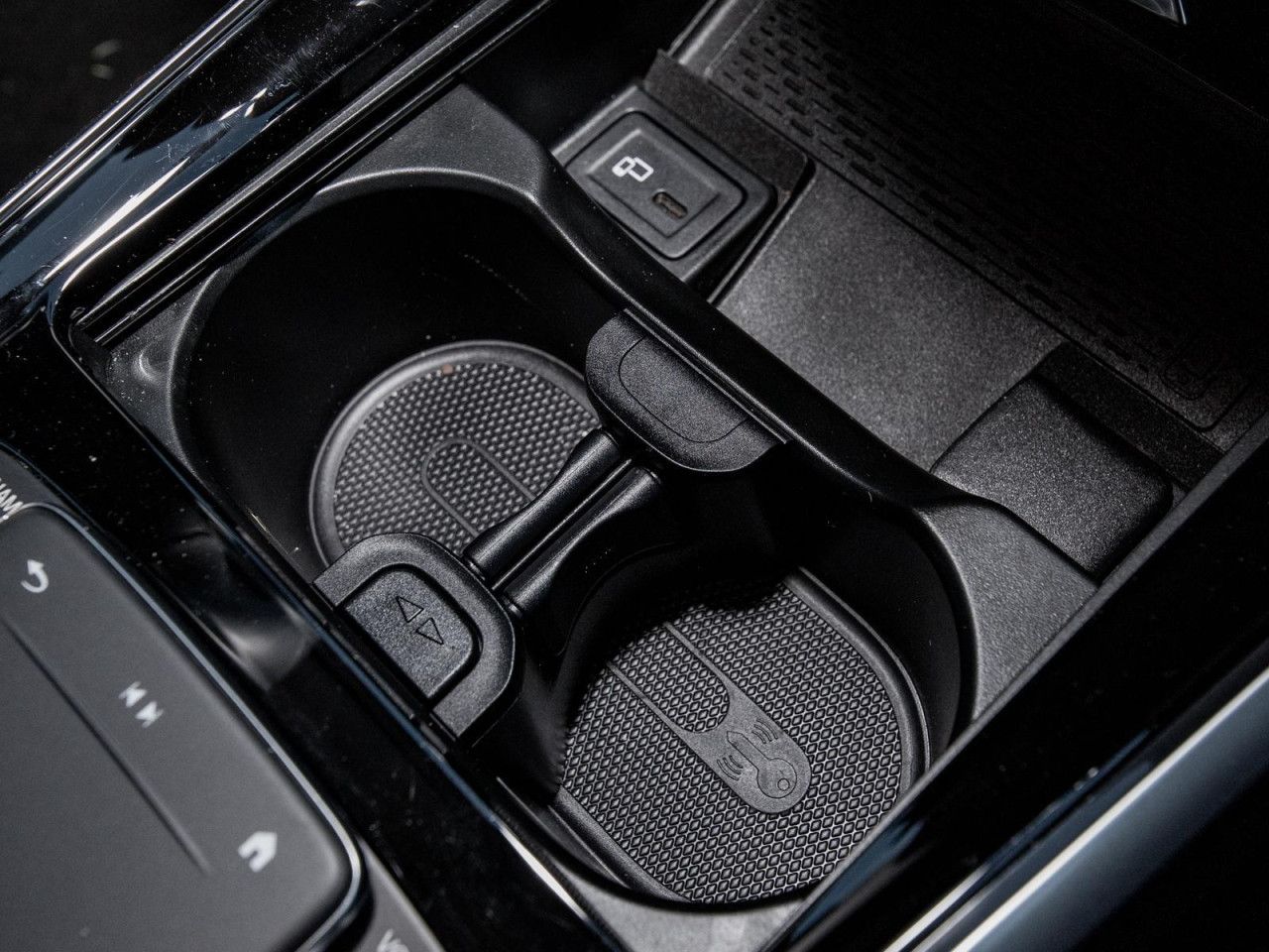 Mercedes-Benz GLB – Bild 11
