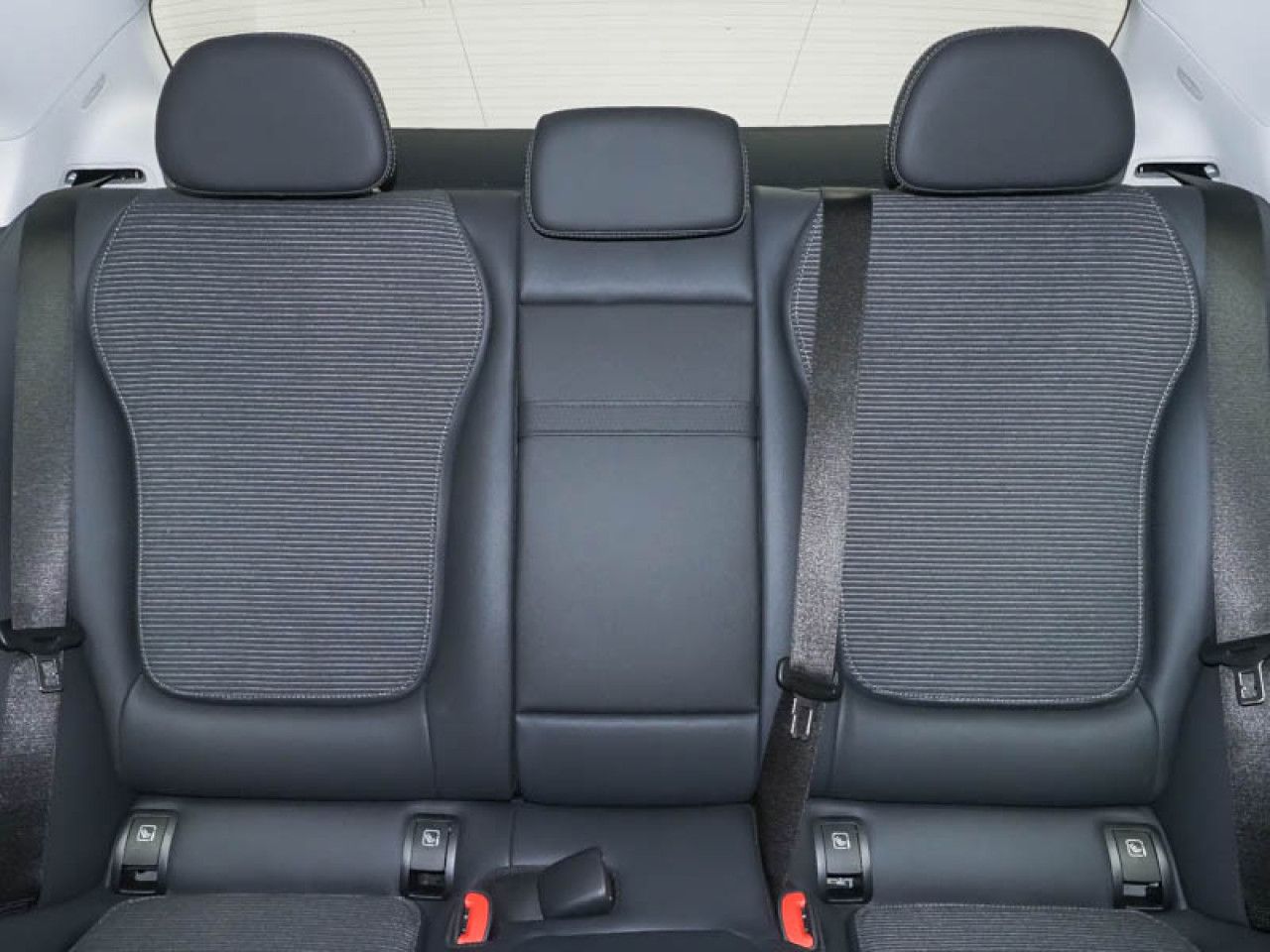 Mercedes-Benz C-Klasse – Bild 7