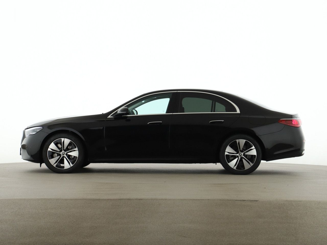 Mercedes-Benz E-Klasse – Bild 2