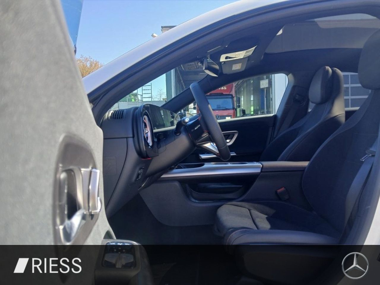 Mercedes-Benz CLA – Bild 2