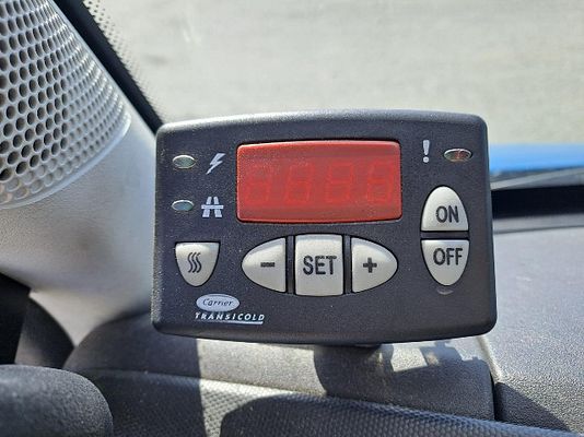 Vehicle image 19 / 22