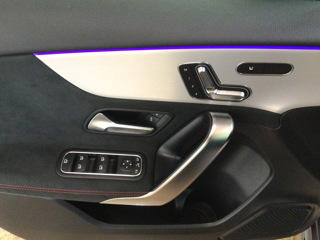 Fahrzeugbild 14 / 17