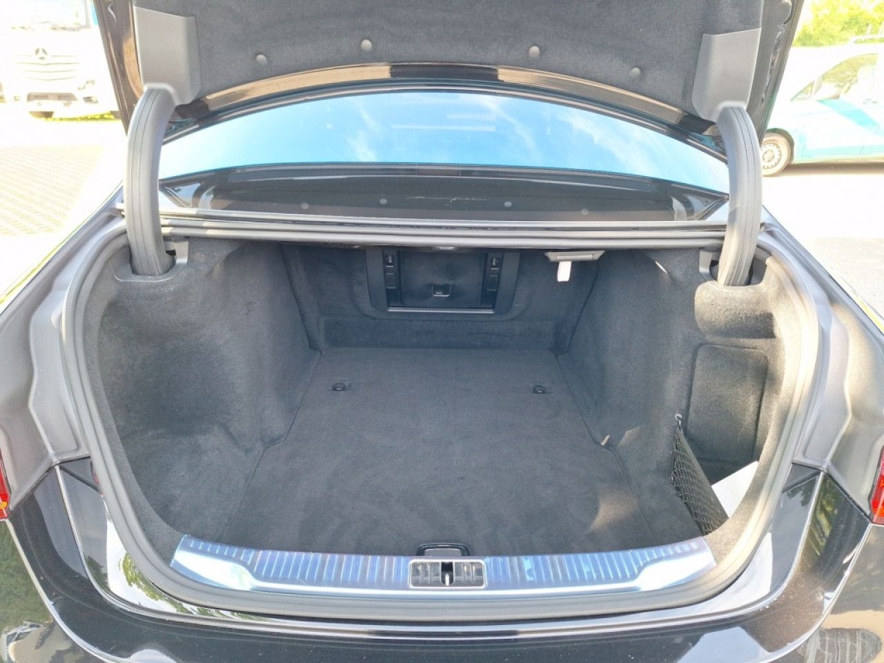 Mercedes-Benz S-Klasse – Bild 19