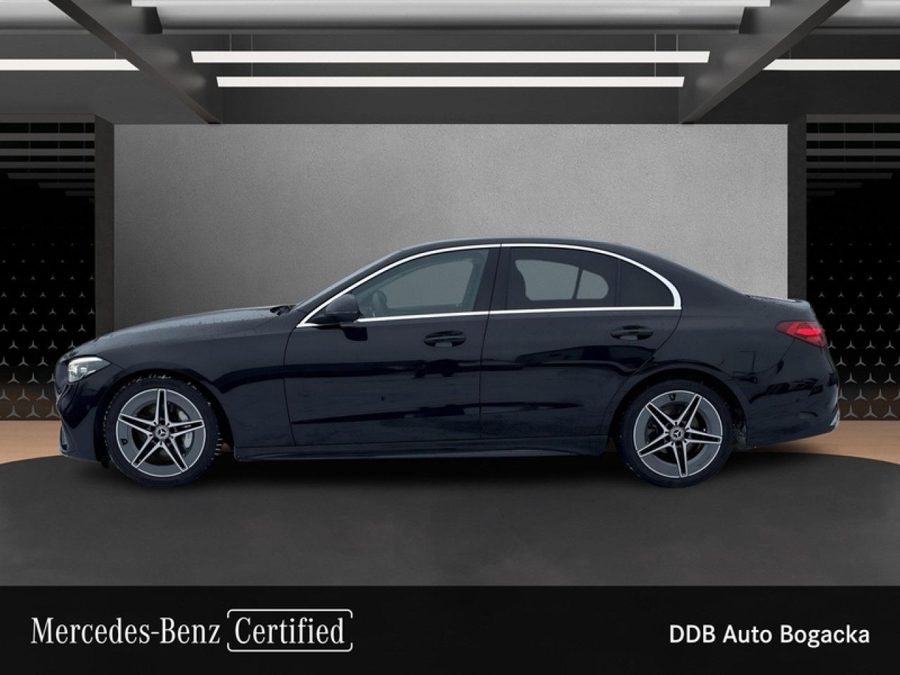 Zdjęcie pojazdu 9 / 17