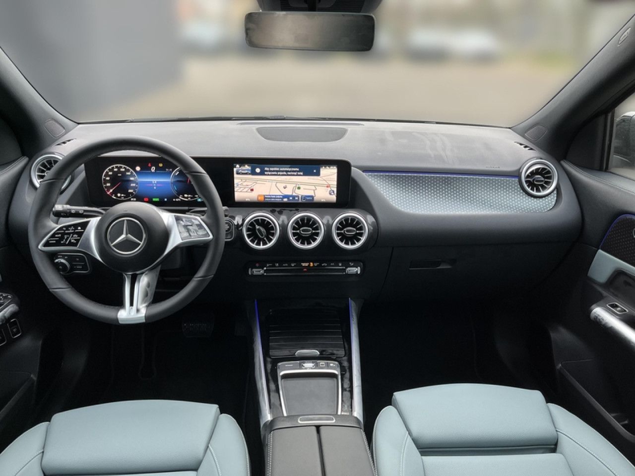 Zdjęcie pojazdu 2 / 18