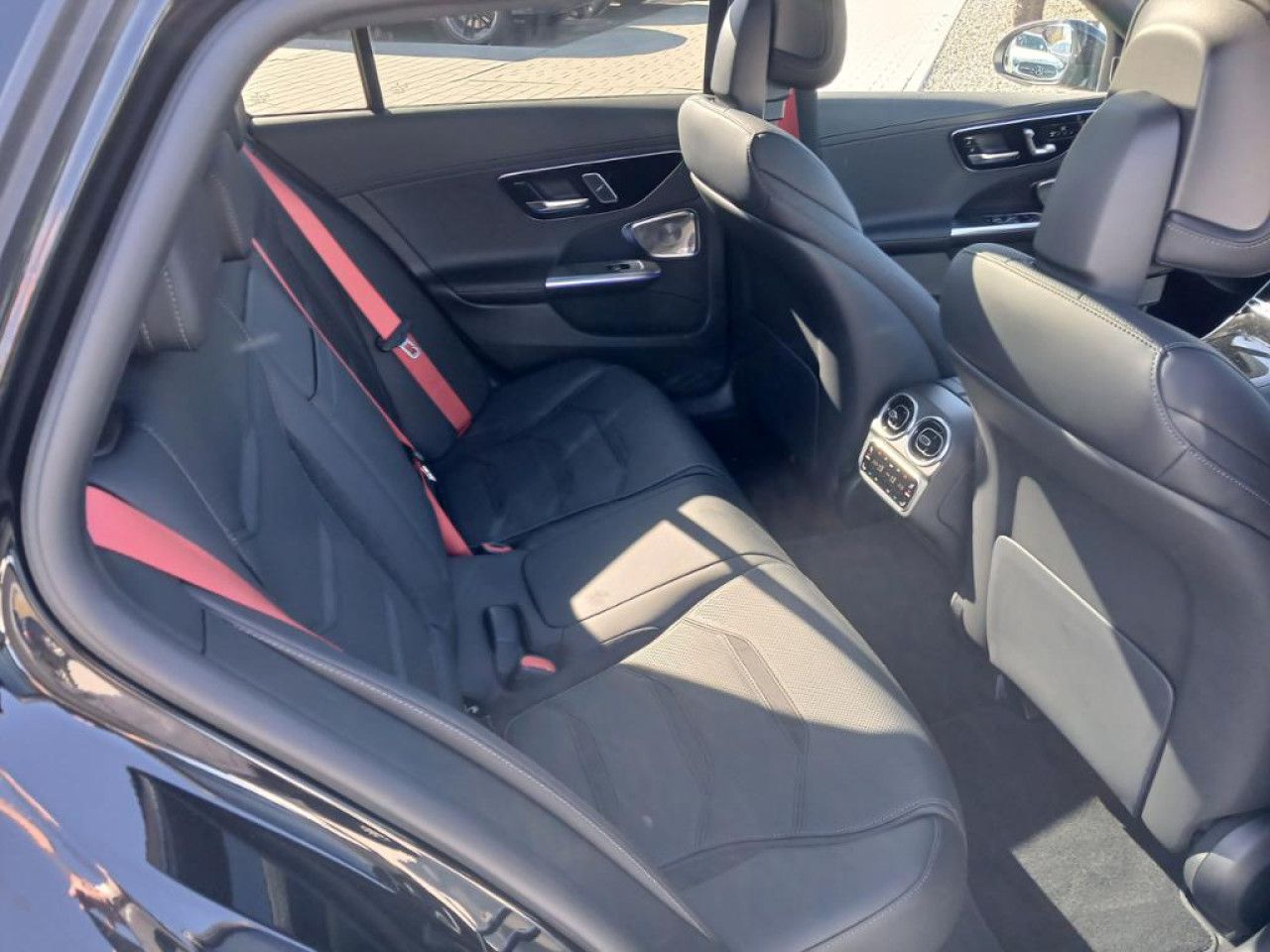 Mercedes-Benz C-Klasse – Bild 19