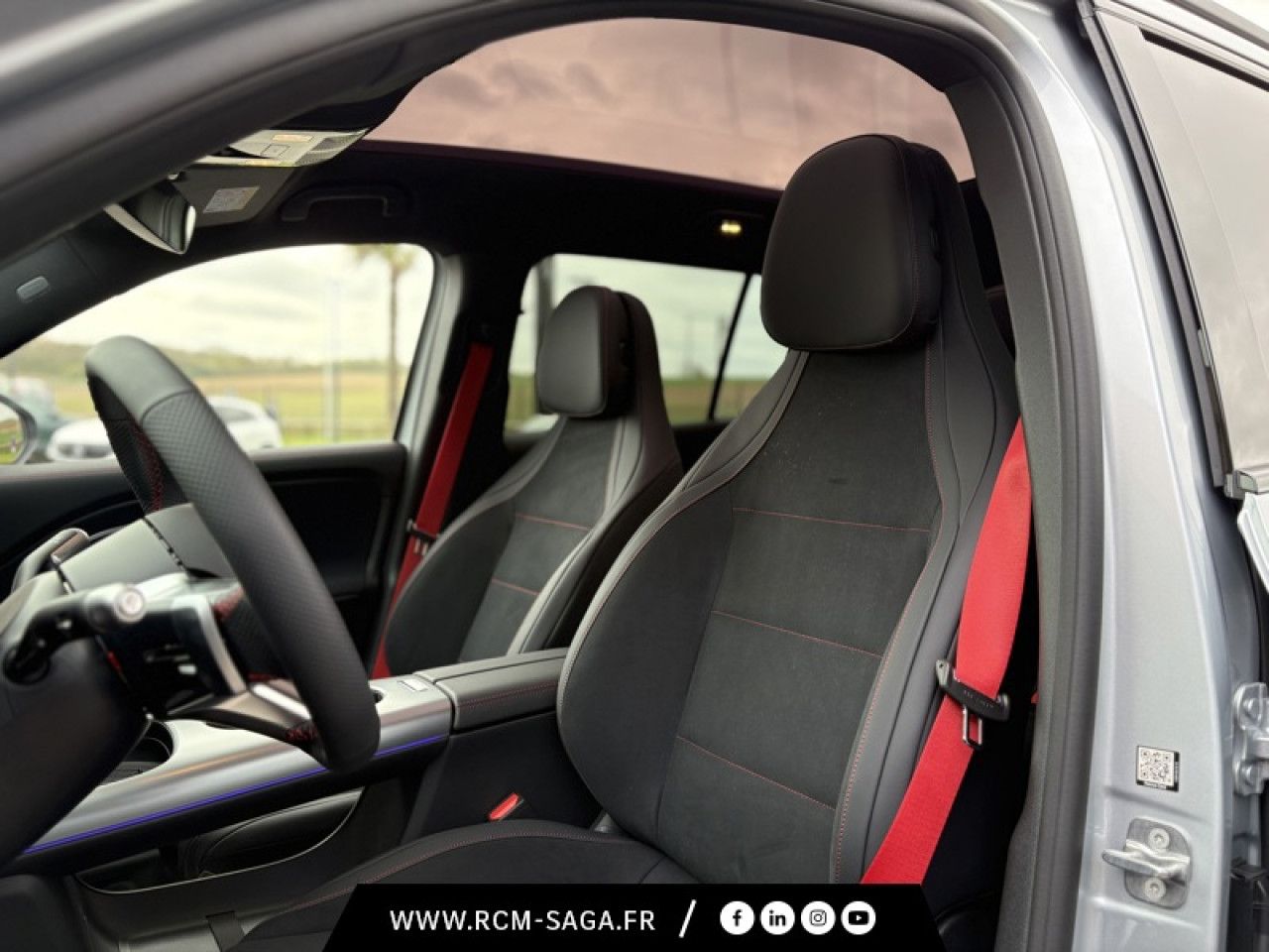 Photo du v&eacute;hicule 12 / 18