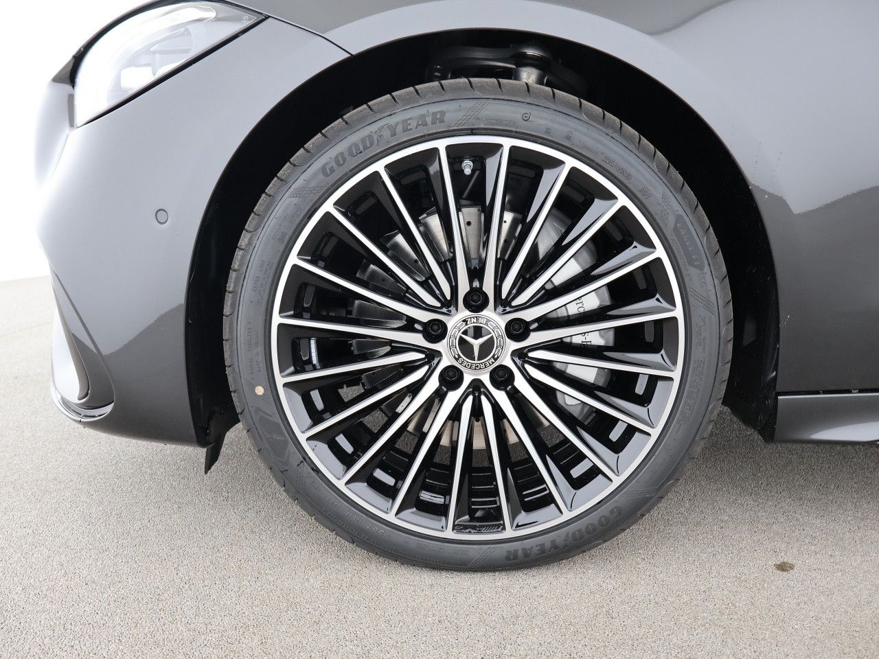 Mercedes-Benz C-Klasse – Bild 16