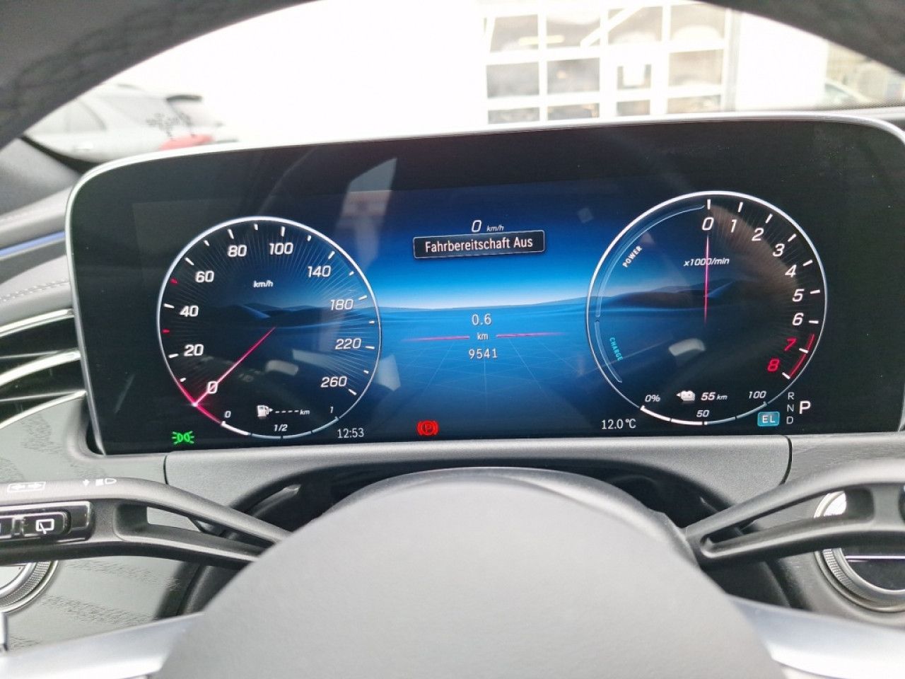 Mercedes-Benz E-Klasse – Bild 13