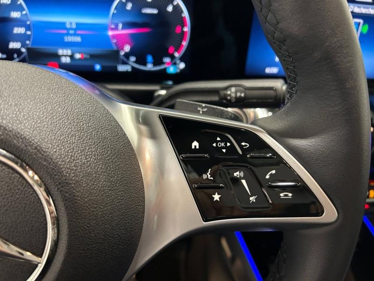 Photo du v&eacute;hicule 10 / 18