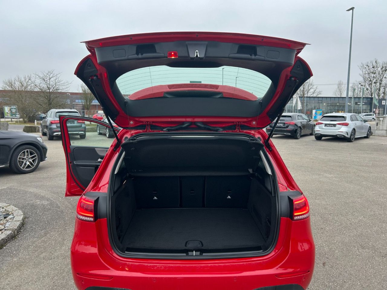 Fahrzeugbild 13 / 13