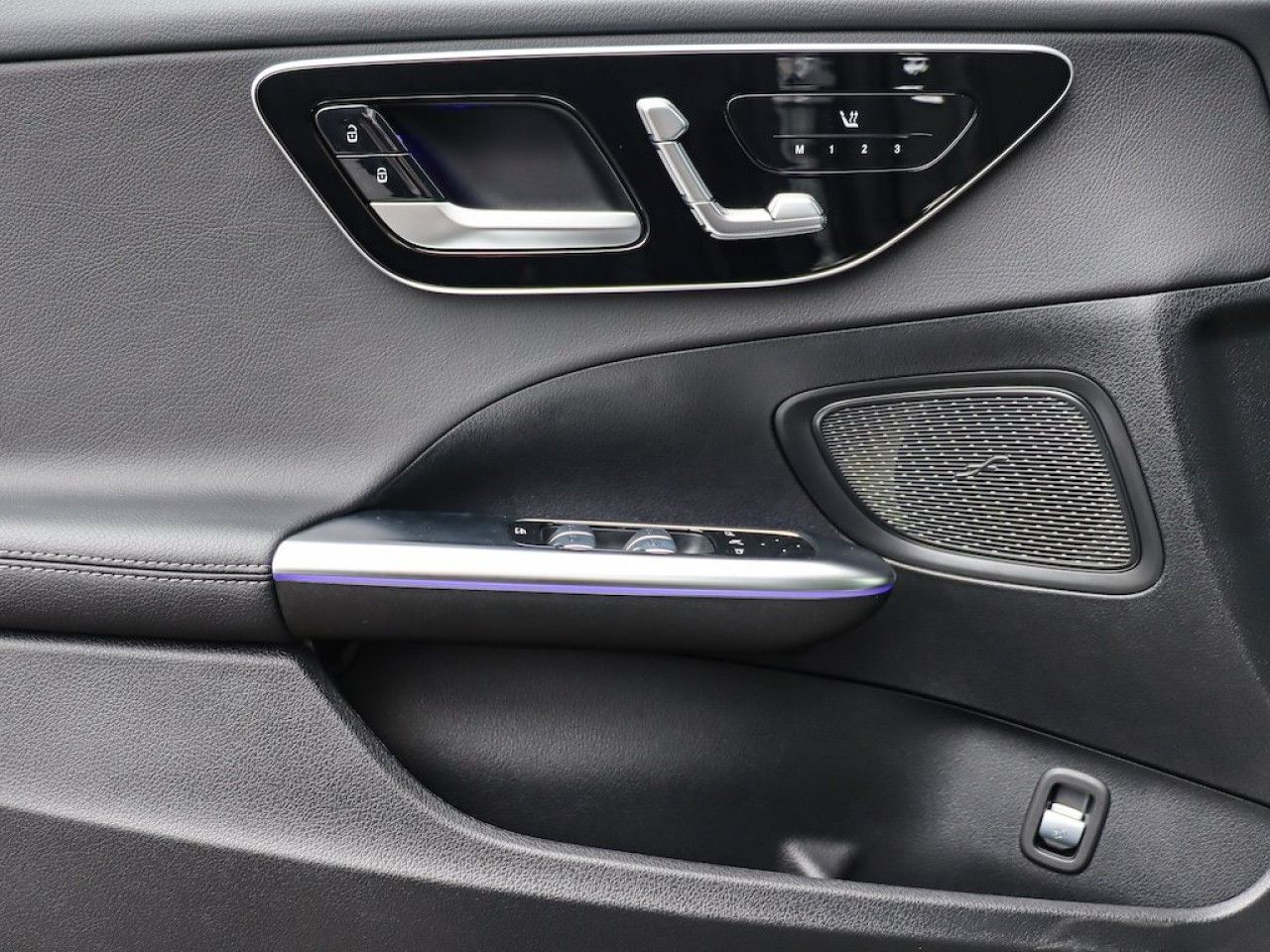 Mercedes-Benz C-Klasse – Bild 18