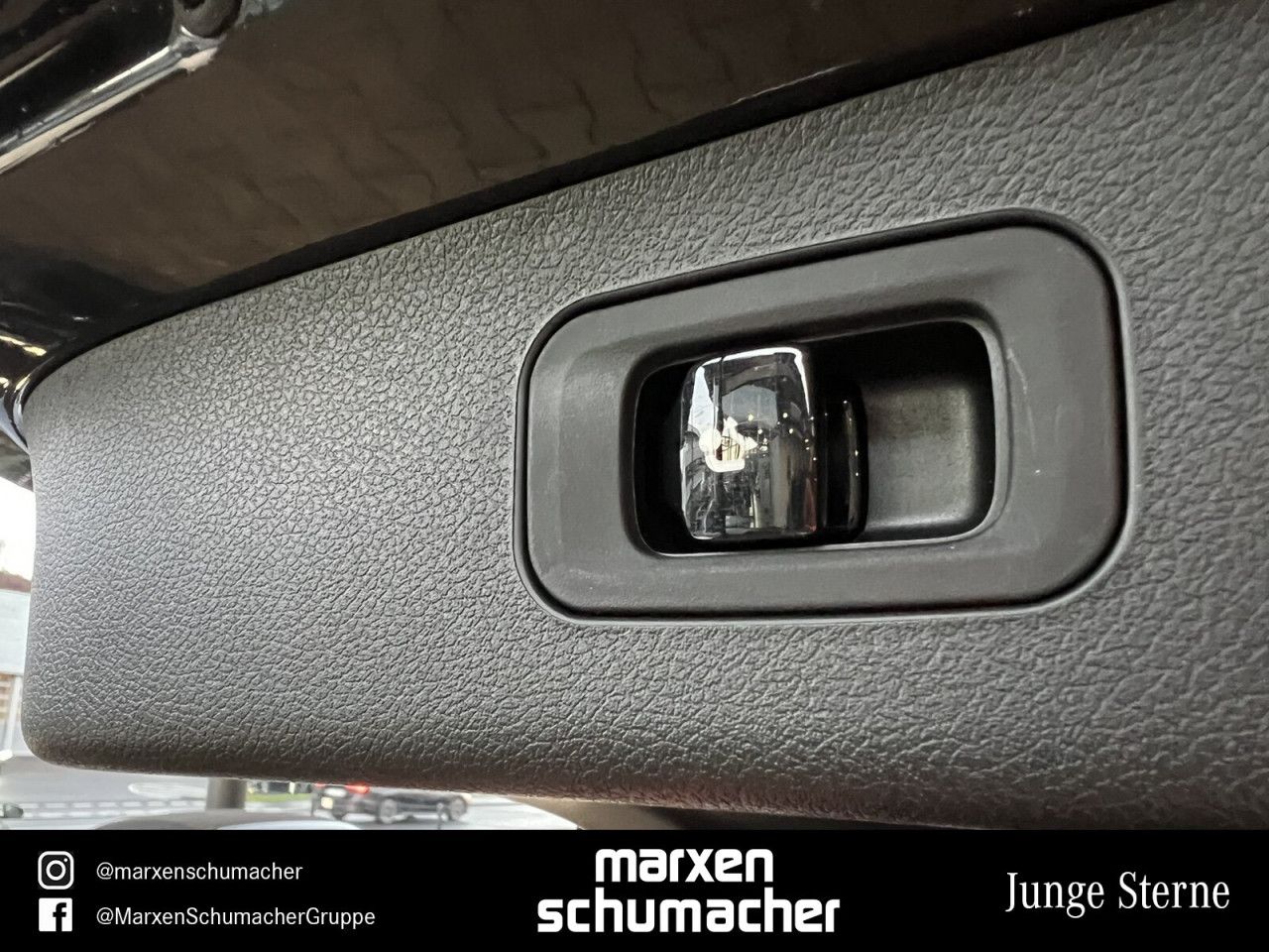 Mercedes-Benz E-Klasse – Bild 17