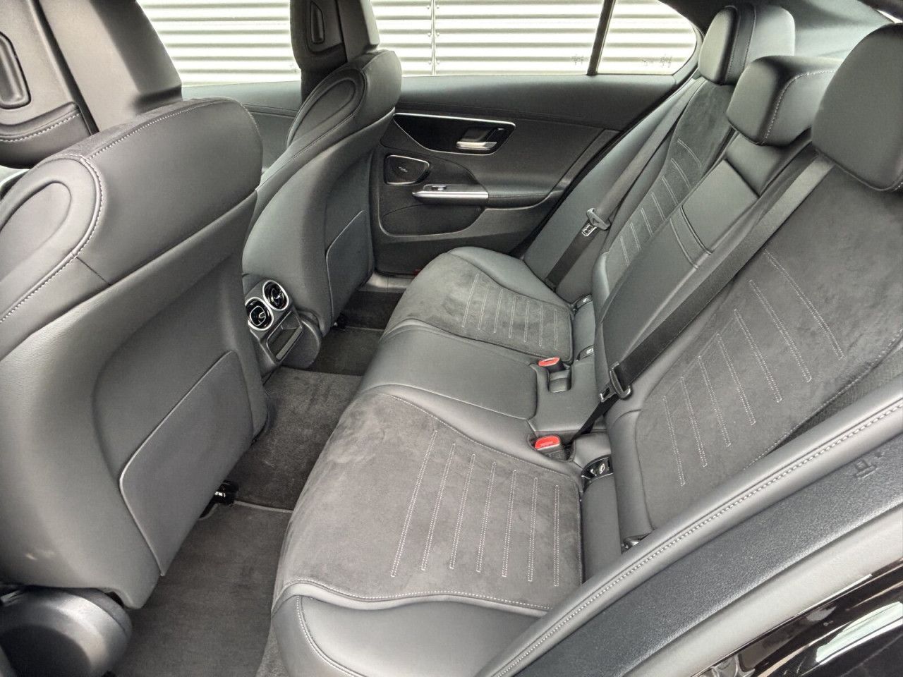 Mercedes-Benz C-Klasse – Bild 16