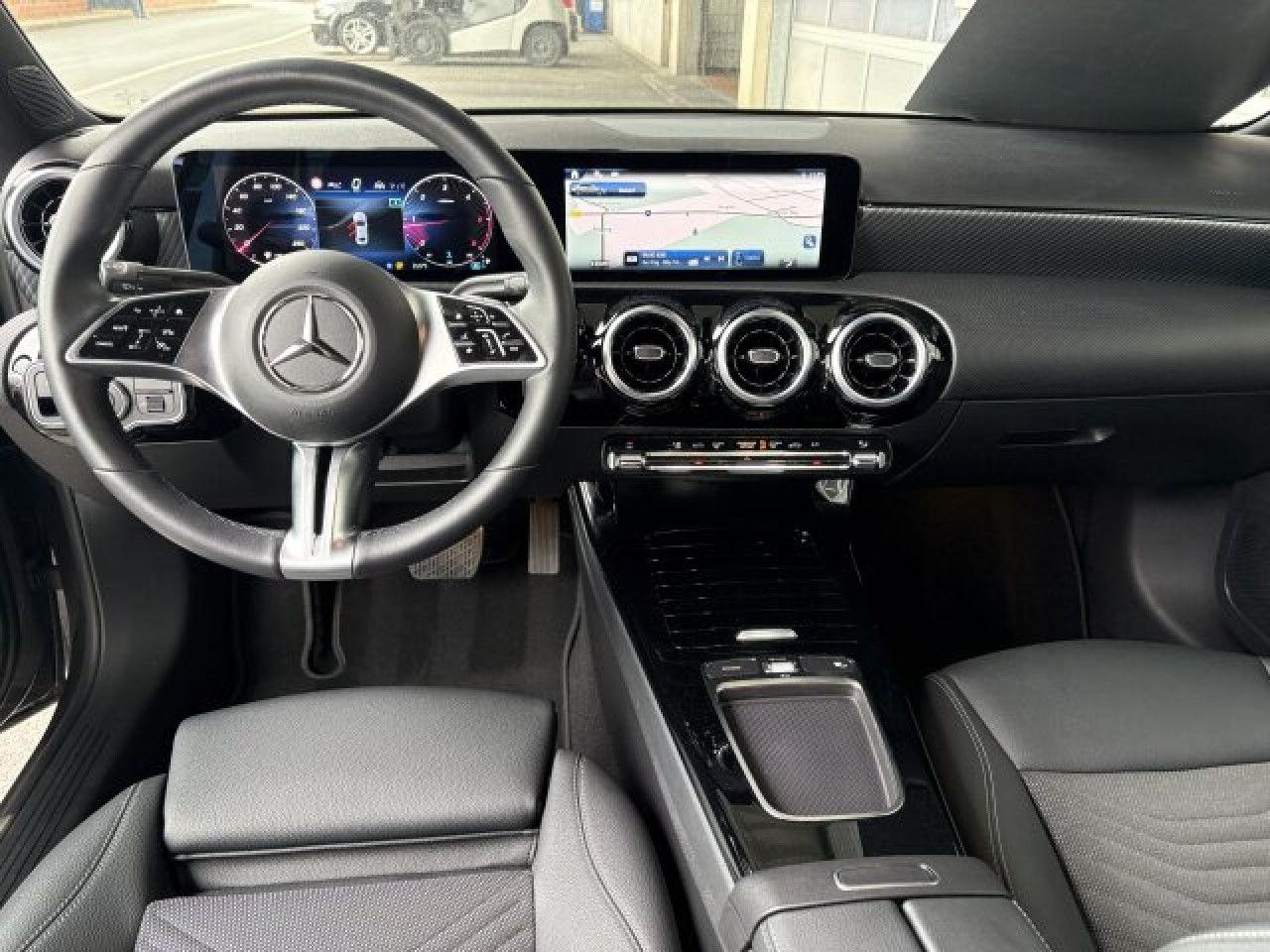Mercedes-Benz A-Klasse – Bild 2