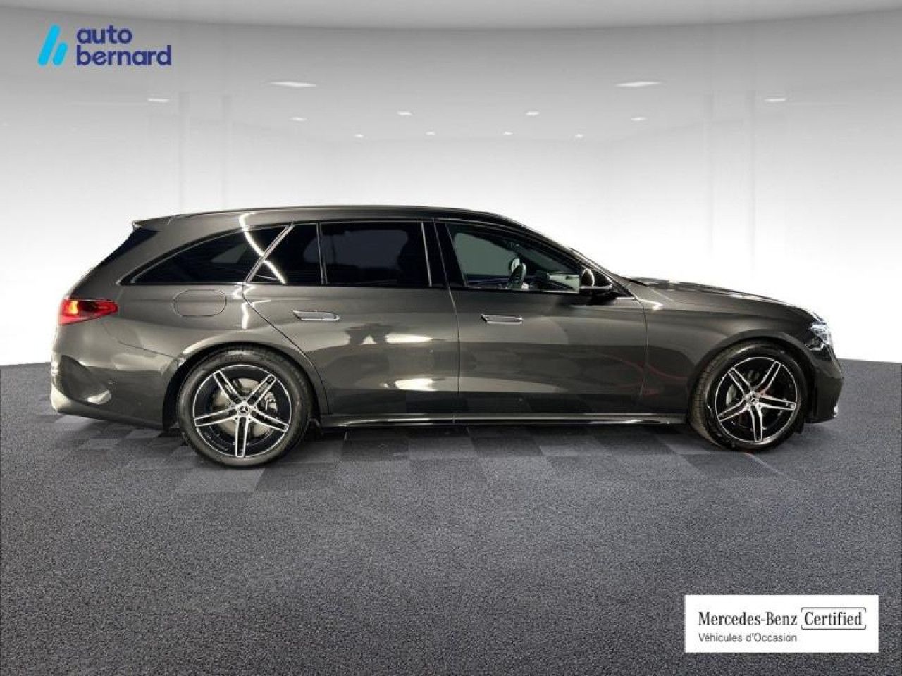 Photo du v&eacute;hicule 4 / 18