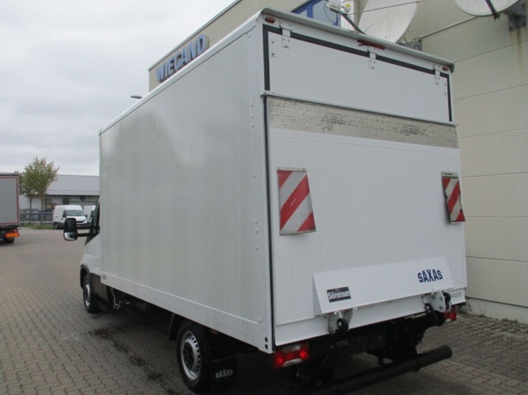 IVECO | BOX+SPONDA
