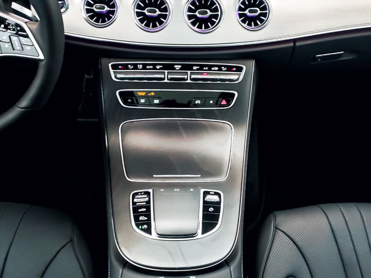 Imagem do veículo 1 / 6