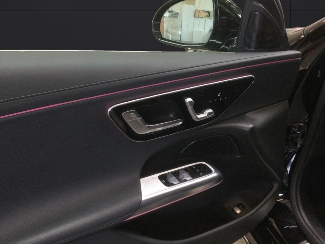 Mercedes-Benz E-Klasse – Bild 7