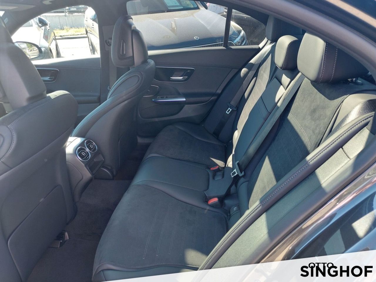 Mercedes-Benz C-Klasse – Bild 8