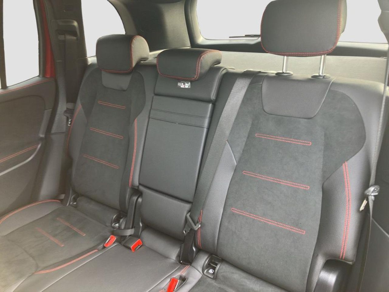 Mercedes-Benz GLB – Bild 12