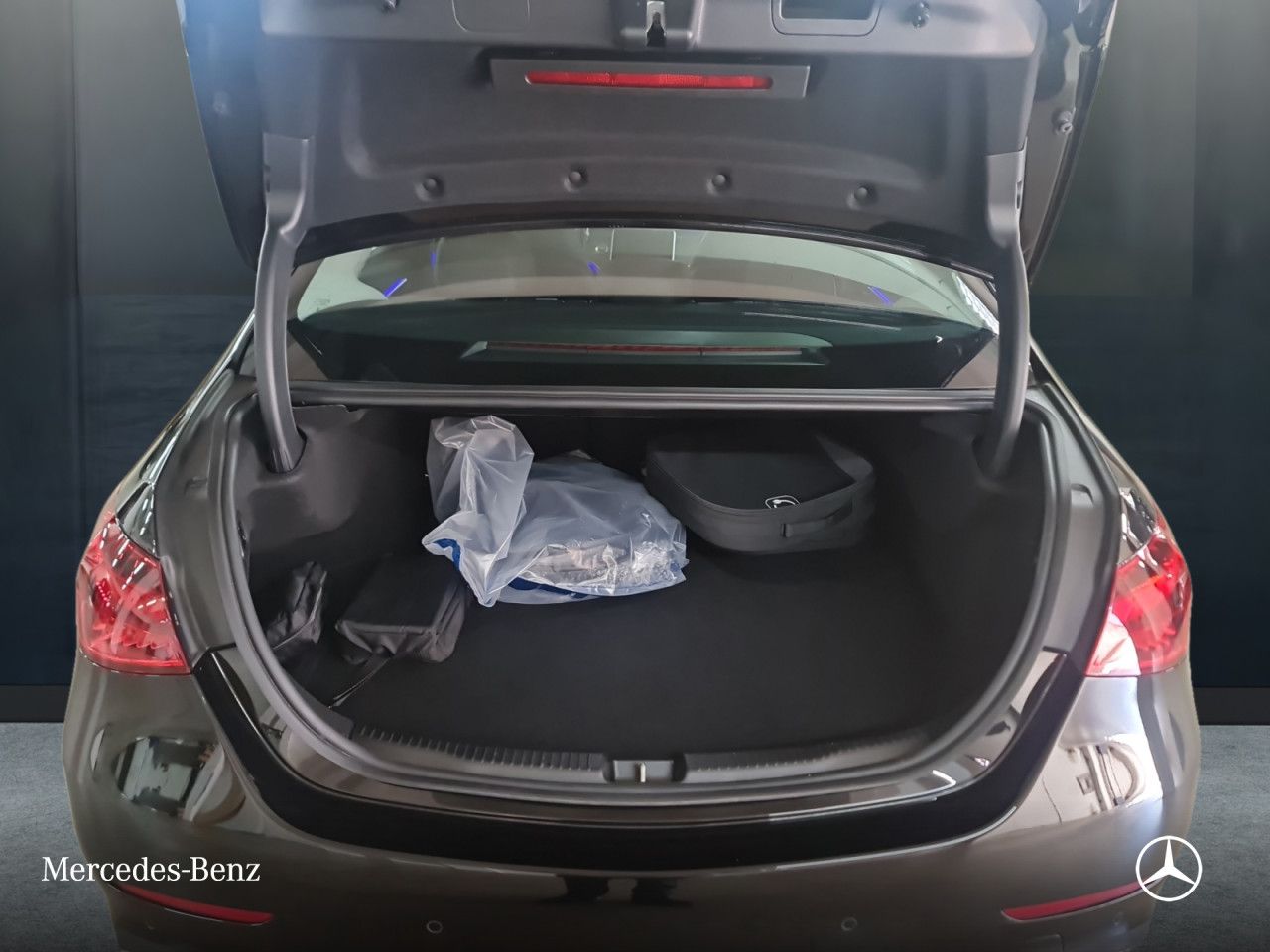 Mercedes-Benz C-Klasse – Bild 15