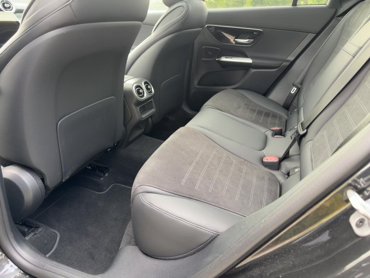 Mercedes-Benz GLC – Bild 11