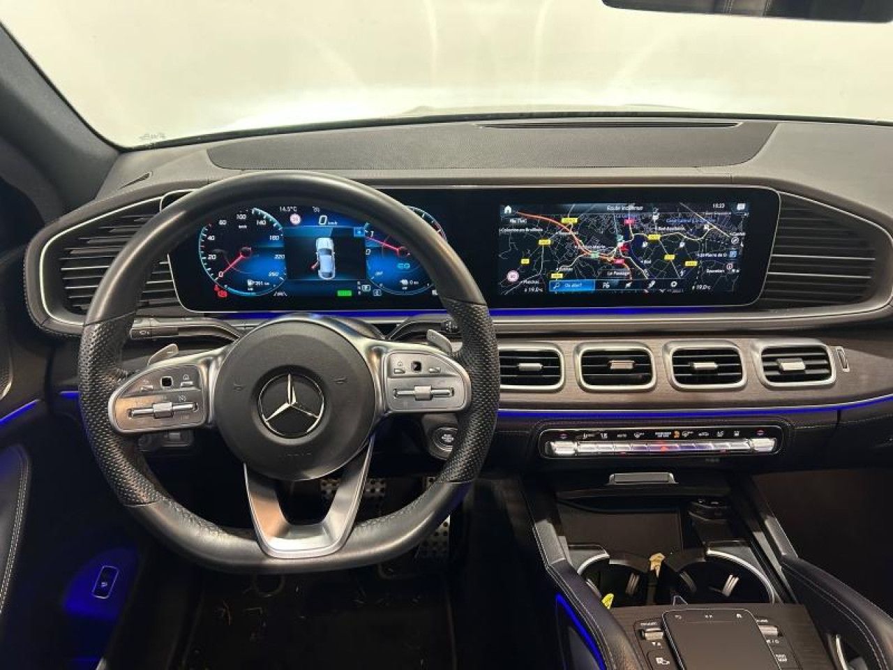 Photo du v&eacute;hicule 10 / 18