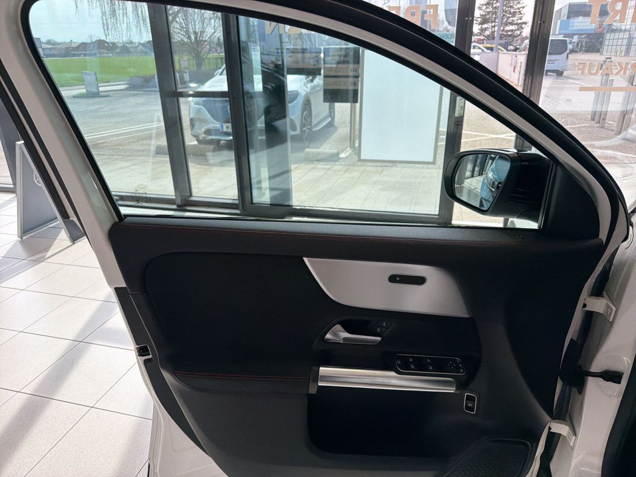 Fahrzeugbild 11 / 18