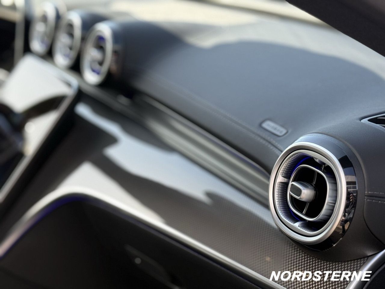 Mercedes-Benz C-Klasse – Bild 17