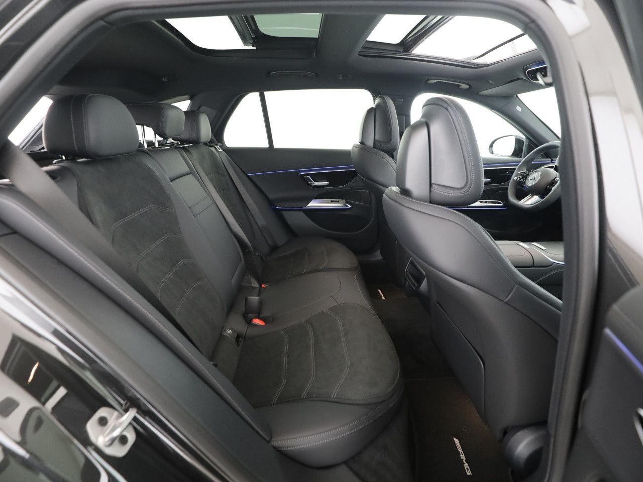 Mercedes-Benz E-Klasse – Bild 14
