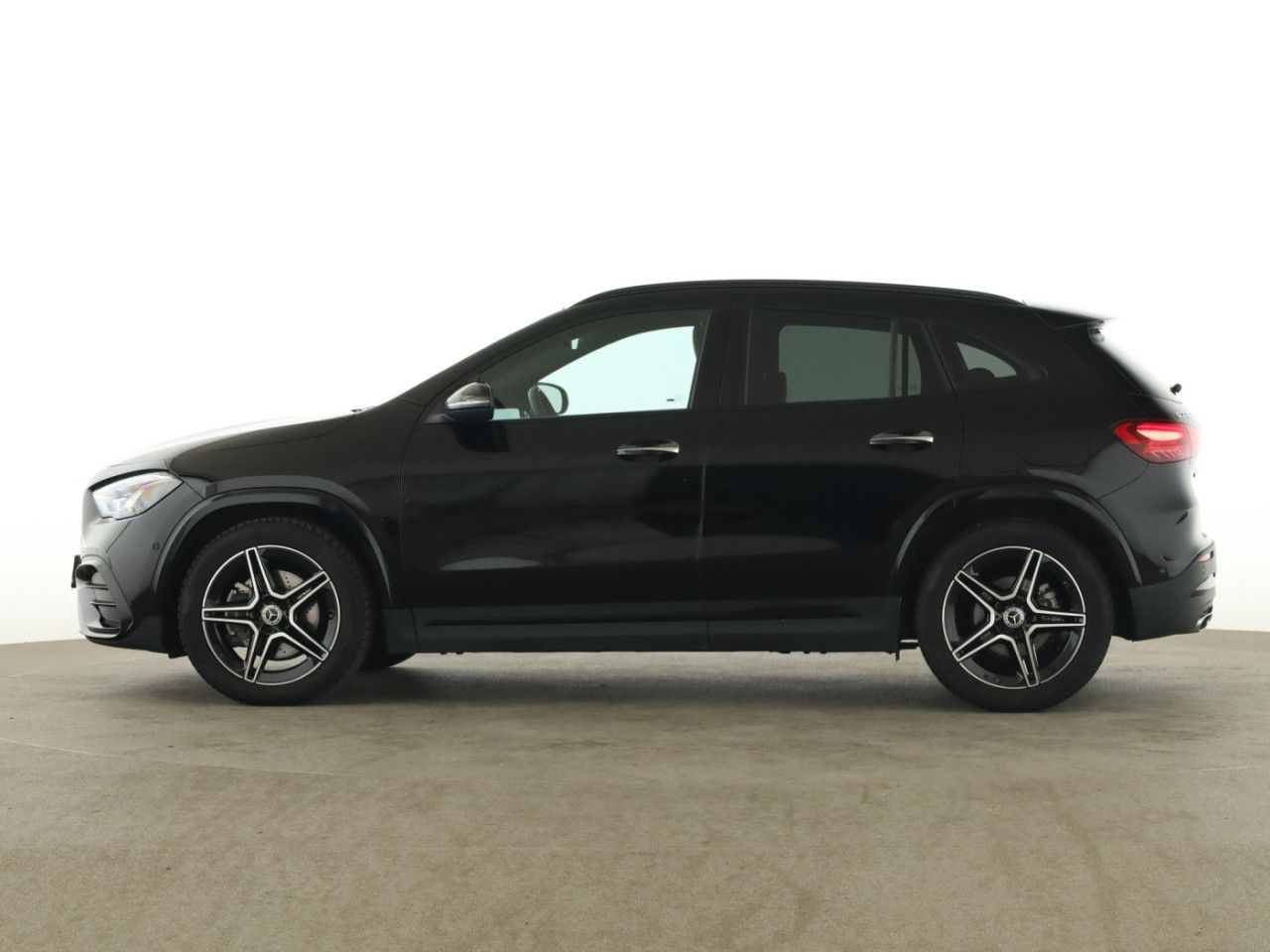 Mercedes-Benz GLA – Bild 3
