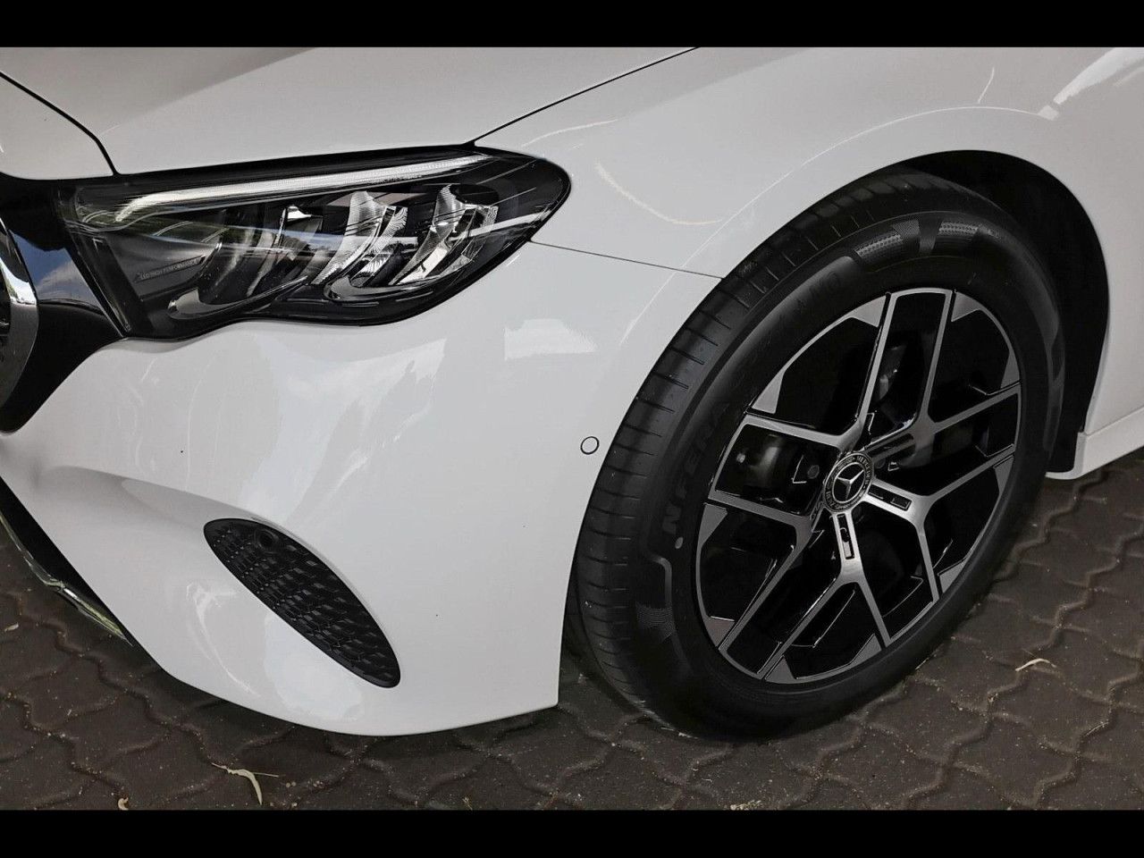 Mercedes-Benz E-Klasse – Bild 3