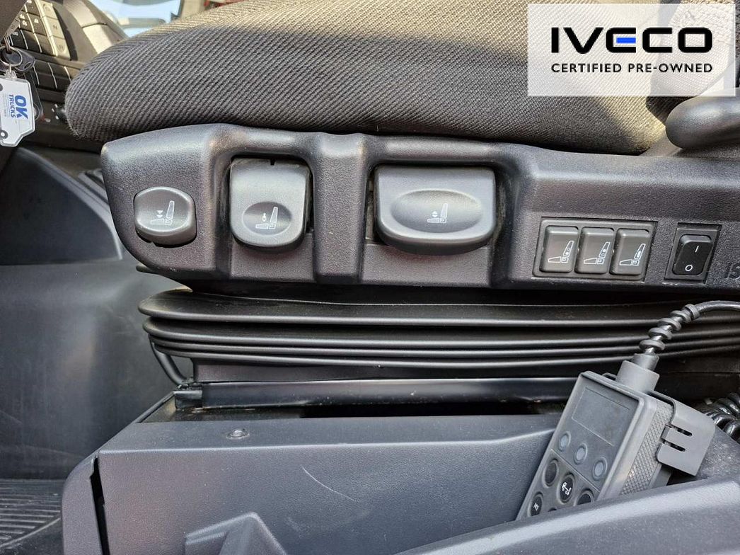 IVECO | AT440S40T/P ADR