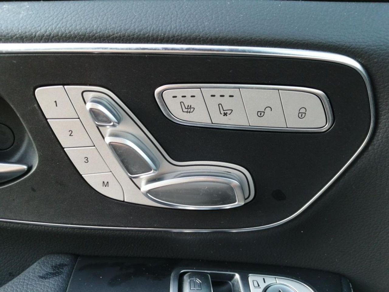 Fahrzeugbild 18 / 18