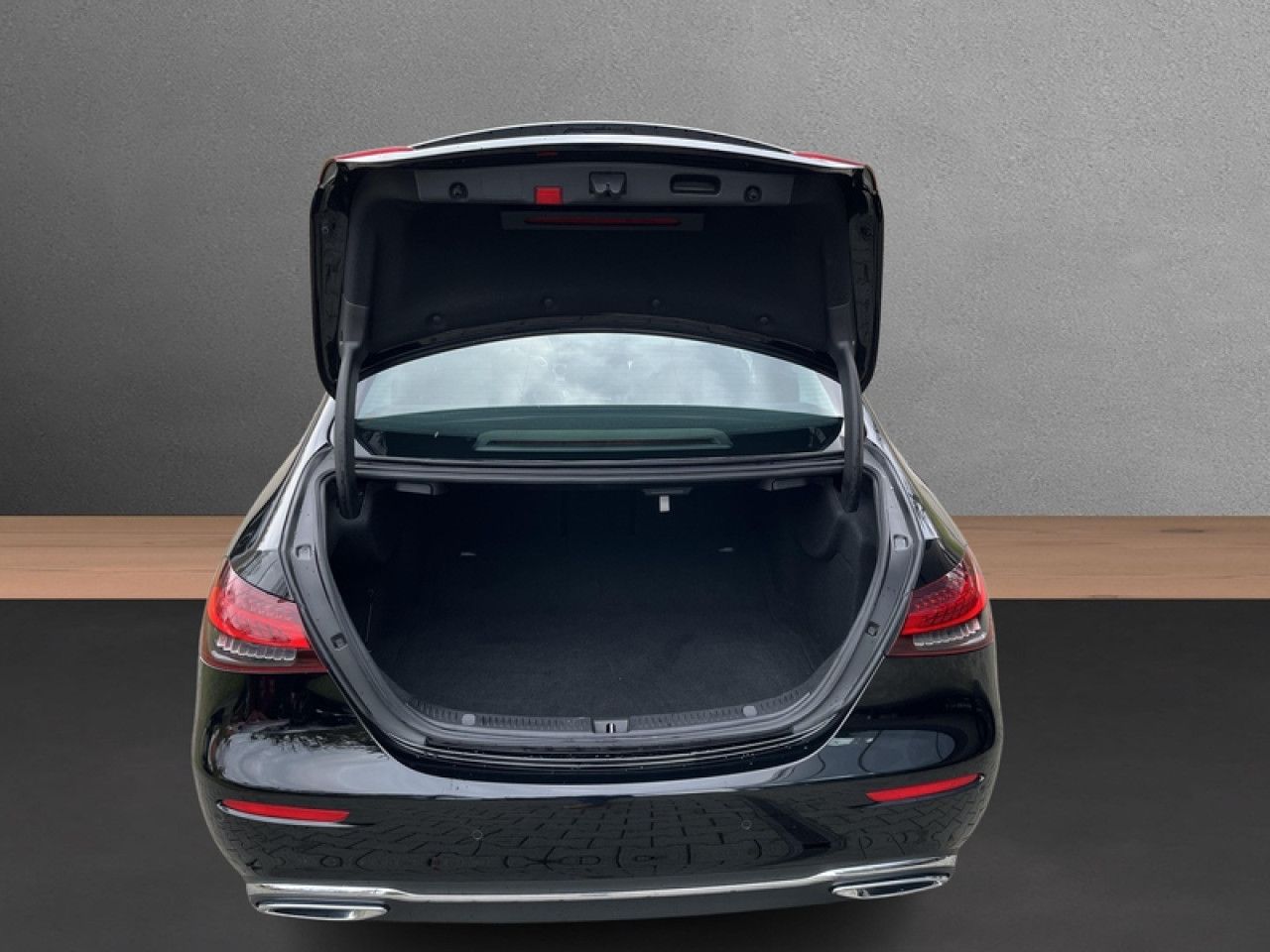 Zdjęcie pojazdu 9 / 17